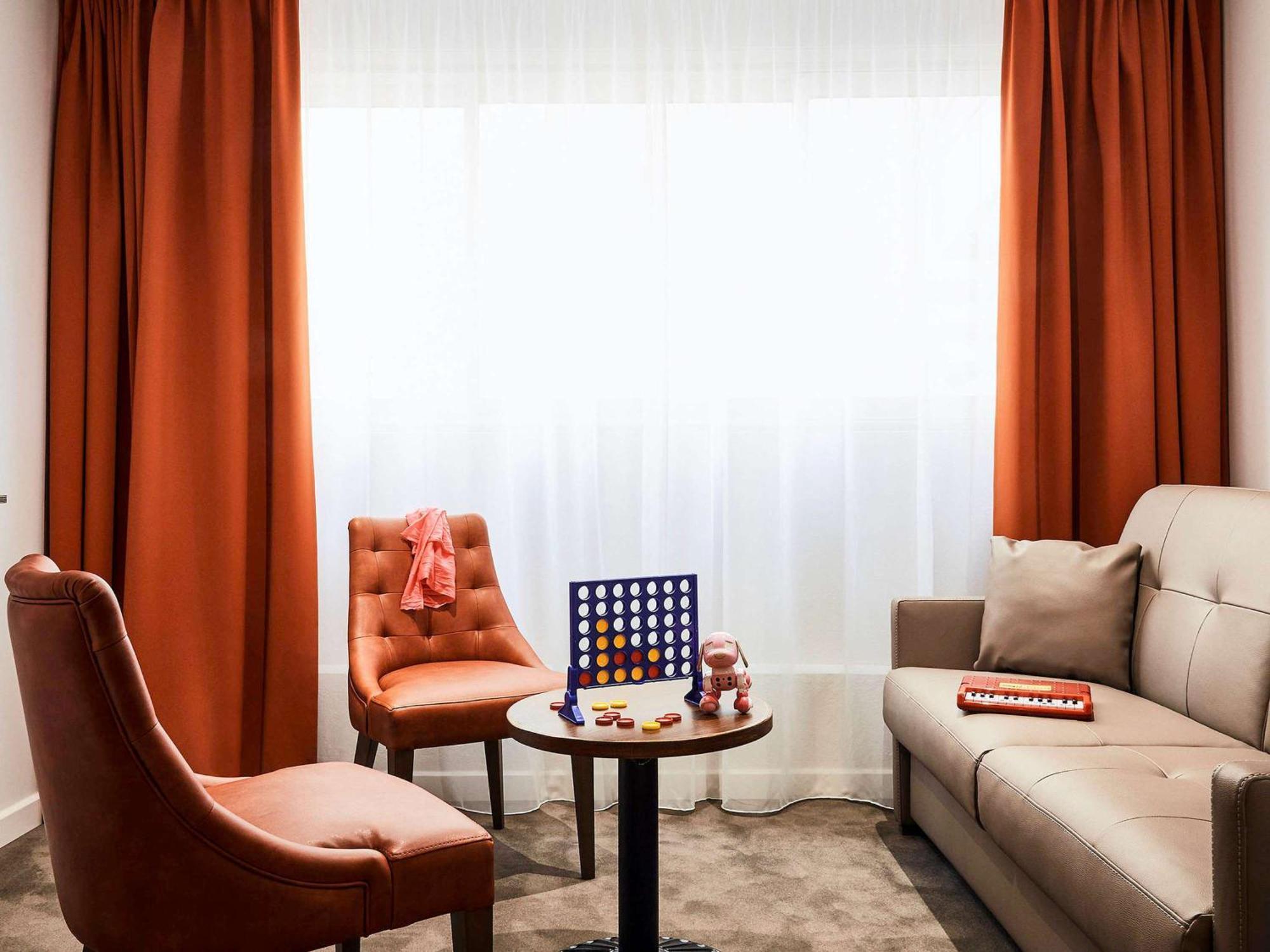 Ibis Styles Hyeres Rooftop & Spa Екстер'єр фото