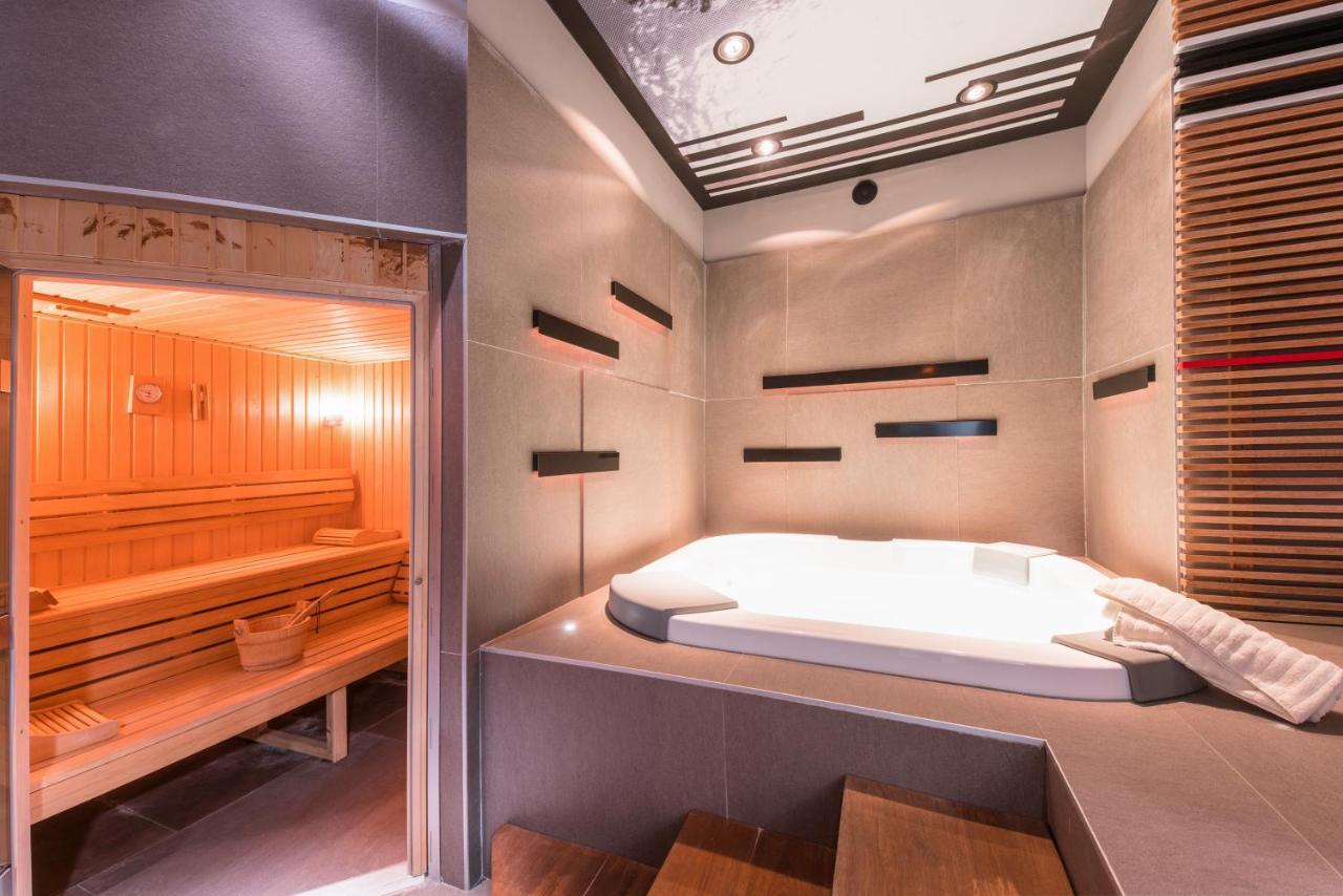 Ibis Styles Hyeres Rooftop & Spa Екстер'єр фото