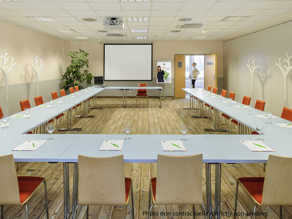 Ibis Styles Hyeres Rooftop & Spa Екстер'єр фото